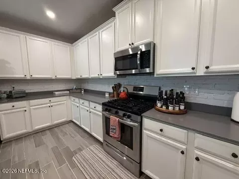 Kitchen - 347 Tintamarre Dr, Saint Augustine, FL 32092 photo 3 of 3