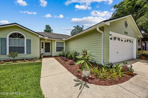 4479 Hunters Haven Ln E, Jacksonville, FL 32224