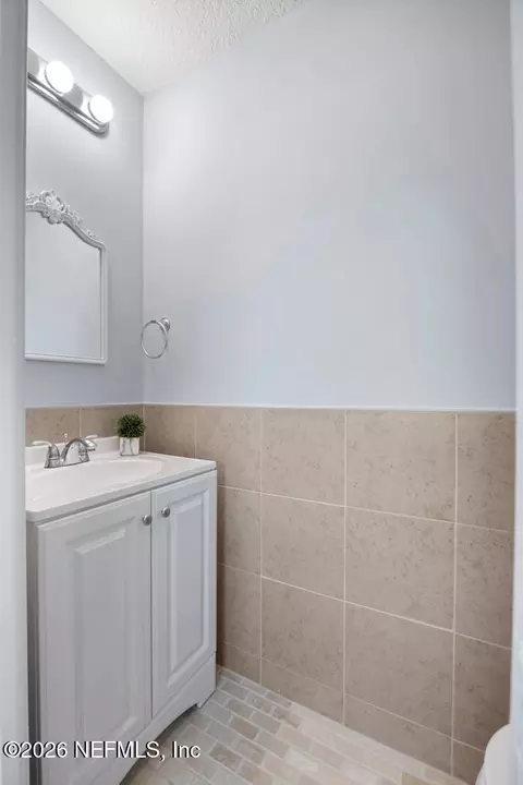 Bath - 2651 Loopridge Dr, Orange Park, FL 32065 photo 6 of 6