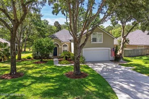 565 Grand Parke Dr, Saint Johns, FL 32259