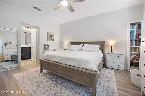 Bedroom - 201 Ash Breeze Cv, Saint Augustine, FL 32095 photo 2 of 5