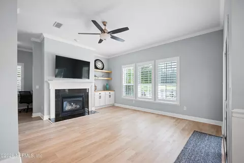 Living - 837 Eagle Point Dr, Saint Augustine, FL 32092 photo 2 of 4