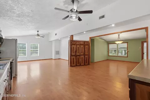 Living - 246 Azalea Ave, Interlachen, FL 32148 photo 1 of 2