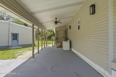 Exterior - 246 Azalea Ave, Interlachen, FL 32148 photo 3 of 15