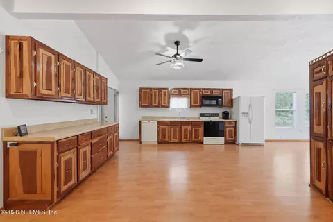 Other - 246 Azalea Ave, Interlachen, FL 32148 photo 2 of 17