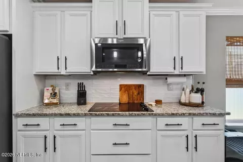 Kitchen - 210 Sierras Loop, Saint Augustine, FL 32086 photo 5 of 5