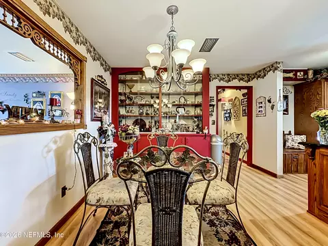 Dining - 110 Patch St, Interlachen, FL 32148 photo 1 of 2