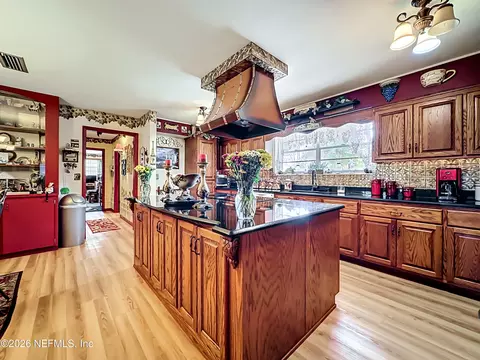 Kitchen - 110 Patch St, Interlachen, FL 32148 photo 1 of 2