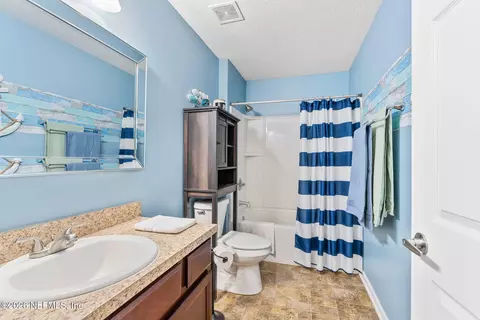 Bath - 425 Fort Drum Ct, Saint Augustine, FL 32092 photo 5 of 5
