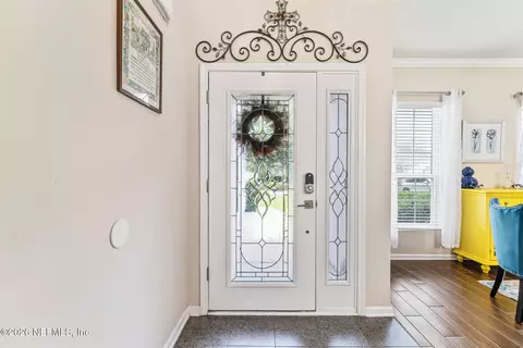 Entry Way - 425 Fort Drum Ct, Saint Augustine, FL 32092 photo 2 of 6