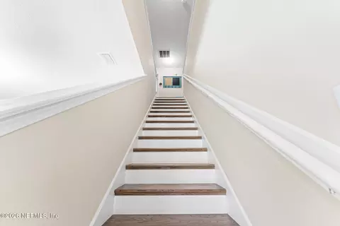 Entry Way - 425 Fort Drum Ct, Saint Augustine, FL 32092 photo 4 of 6