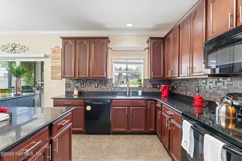 Kitchen - 425 Fort Drum Ct, Saint Augustine, FL 32092 photo 6 of 6