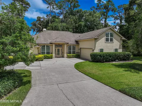 12743 Camellia Bay Dr E, Jacksonville, FL 32223