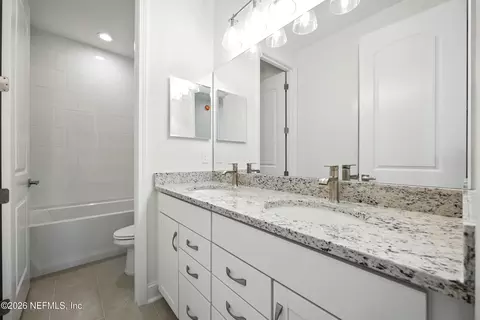 Bath - 820 Oaklawn Ct, Saint Augustine, FL 32092 photo 3 of 3