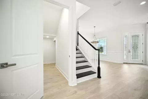 Entry Way - 820 Oaklawn Ct, Saint Augustine, FL 32092 photo 2 of 4