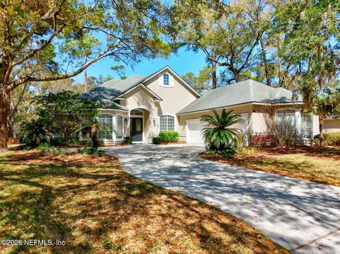 13619 Marsh Harbor Dr N, Jacksonville, FL 32225
