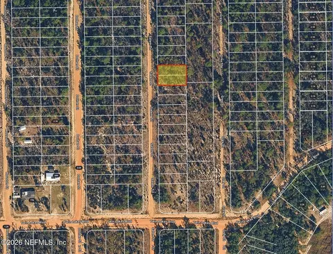 224 Salem Trl, Interlachen, FL 32148