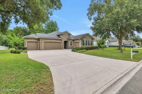 16777 Oak Preserve Dr, Jacksonville, FL 32226
