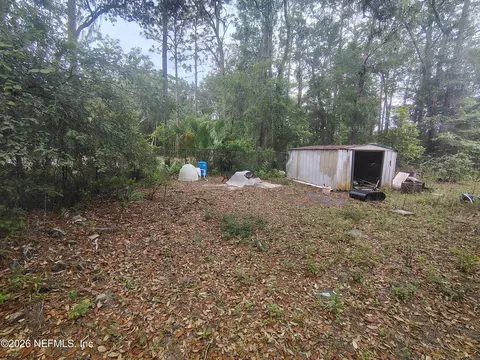 109 Arrowhead Dr, Interlachen, FL 32148 photo 3