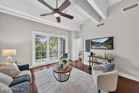 1661 Riverside Ave #313, Jacksonville, FL 32204