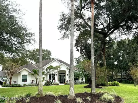13802 Longs Landing Rd E, Jacksonville, FL 32225