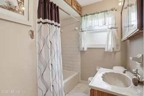 Bath - 2605 Adele Rd, Jacksonville, FL 32216 photo 1 of 2