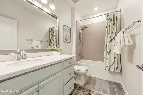 Bath - 28 Glorieta Dr, Saint Augustine, FL 32095 photo 1 of 3