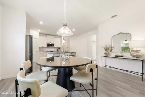 Dining - 28 Glorieta Dr, Saint Augustine, FL 32095 photo 2 of 3