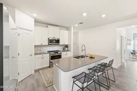 Kitchen - 28 Glorieta Dr, Saint Augustine, FL 32095 photo 1 of 4