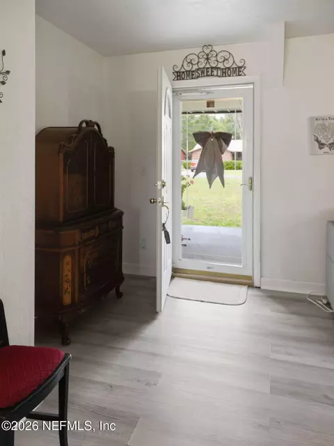 Entry Way - 334 7th Way, Interlachen, FL 32148 photo 1 of 2