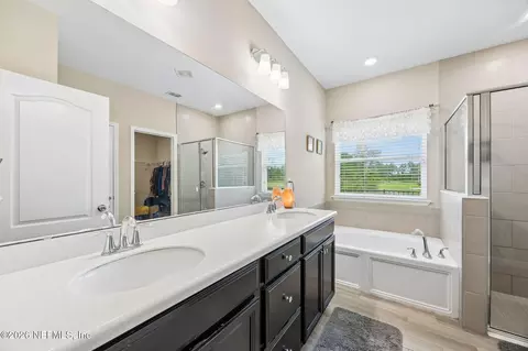 Bath - 249 Otero Pt, Saint Augustine, FL 32095 photo 1 of 5