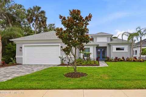 220 S Riverwalk Dr, Palm Coast, FL 32137