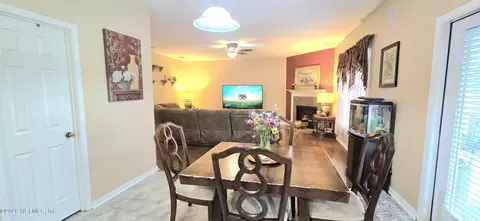 Dining - 1433 Blue Spring Ct, Saint Augustine, FL 32092 photo 2 of 2