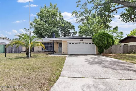 2415 Washington St, Orange Park, FL 32073