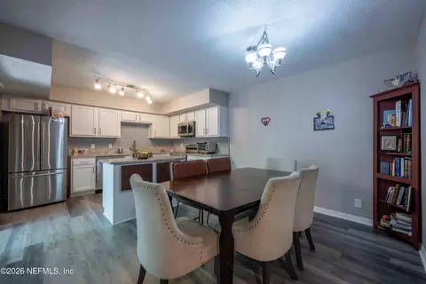 10458 Big Tree Cir E, Jacksonville, FL 32257