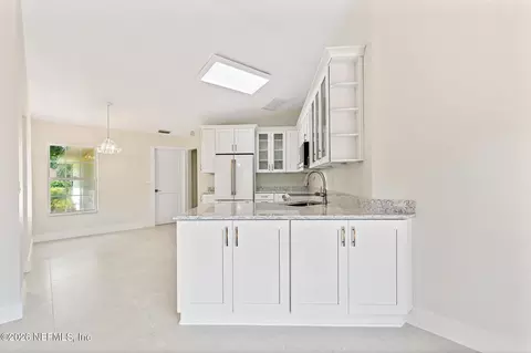 Kitchen - 832 White Eagle Cir, Saint Augustine, FL 32086 photo 3 of 6