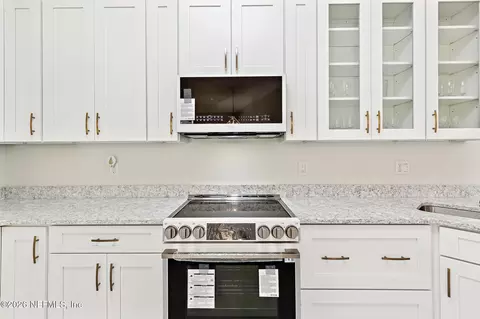 Kitchen - 832 White Eagle Cir, Saint Augustine, FL 32086 photo 4 of 6