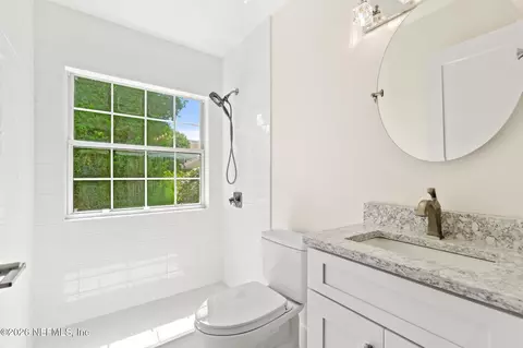 Bath - 832 White Eagle Cir, Saint Augustine, FL 32086 photo 4 of 4