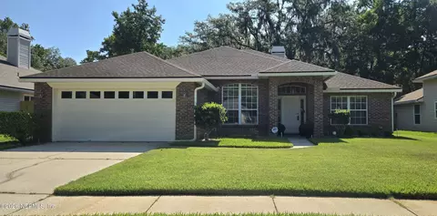 3023 Five Oaks Ln, Green Cove Springs, FL 32043