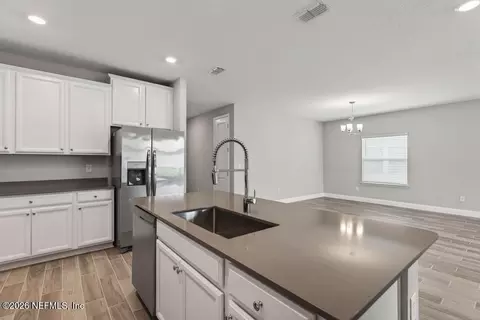 Kitchen - 77 Sadler Ct, Saint Augustine, FL 32092 photo 9 of 9