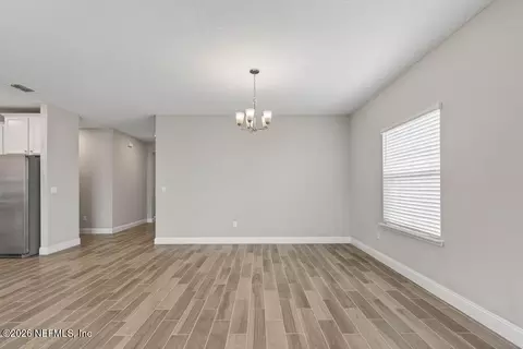 Living - 77 Sadler Ct, Saint Augustine, FL 32092 photo 2 of 8