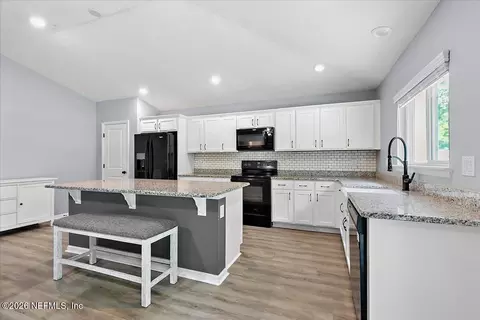Kitchen - 231 Rittburn Ln, Saint Johns, FL 32259 photo 2 of 2