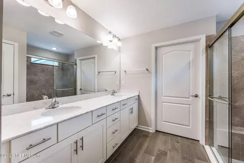 Bath - 104 Falcon Quest Ln, Saint Augustine, FL 32095 photo 1 of 5