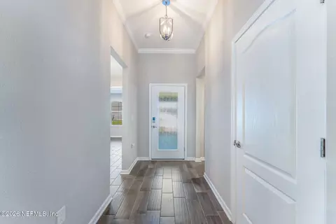 Entry Way - 104 Falcon Quest Ln, Saint Augustine, FL 32095 photo 2 of 2