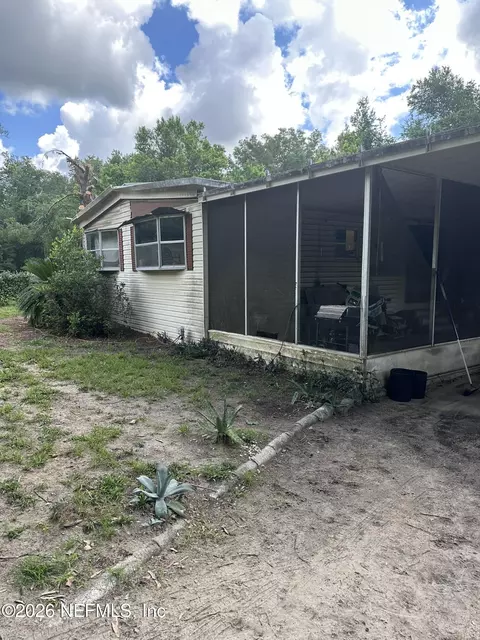 608 Kitty Ave, Interlachen, FL 32148 photo 16