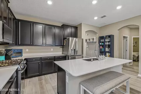 Kitchen - 151 Ash Breeze Cv, Saint Augustine, FL 32095 photo 2 of 4