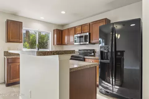 Kitchen - 184 Gargonza Ct, Saint Augustine, FL 32084 photo 2 of 7