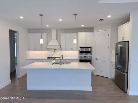 Kitchen - 376 Murphys Dr, Saint Johns, FL 32259 photo 1 of 3