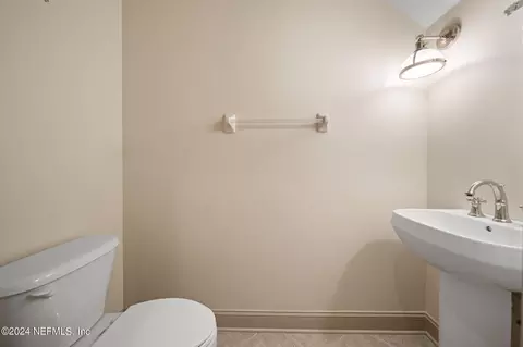 Bath - 650 S Loop Pkwy, Saint Augustine, FL 32095 photo 1 of 5