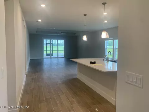 Living - 365 Murphys Dr, Saint Johns, FL 32259 photo 2 of 4